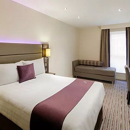 Premier Inn Premier Inn Silverstone Syresham Eksteriør billede