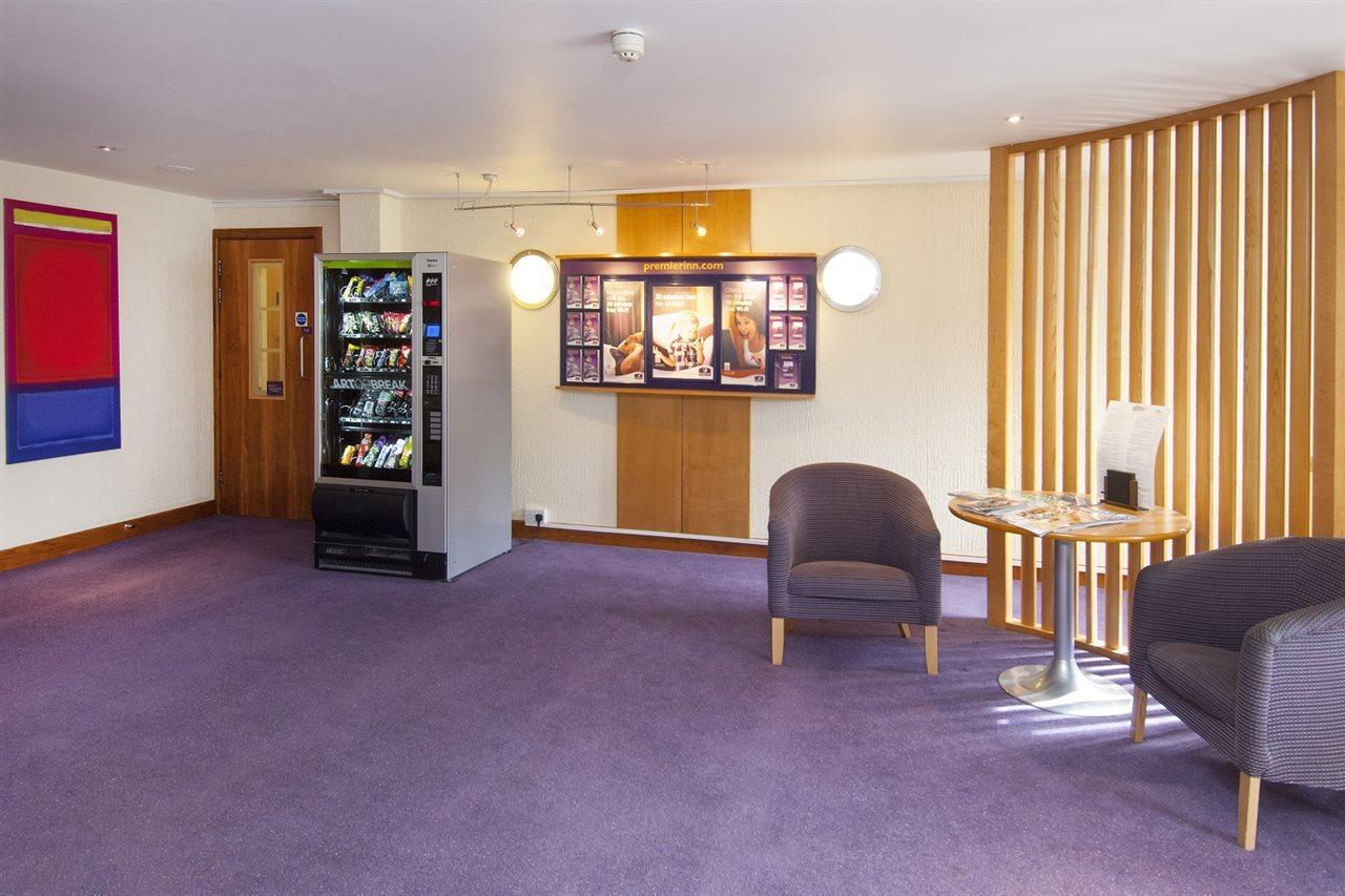 Premier Inn Premier Inn Silverstone Syresham Eksteriør billede