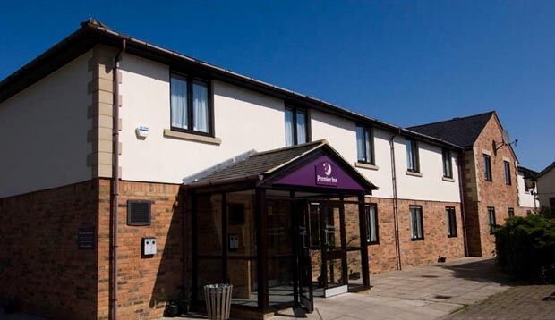 Premier Inn Premier Inn Silverstone Syresham Eksteriør billede